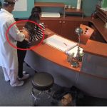 Scandal medical în SUA: Medicul, acuzat că avea o relație secretă cu pacienta sa de 7 luni